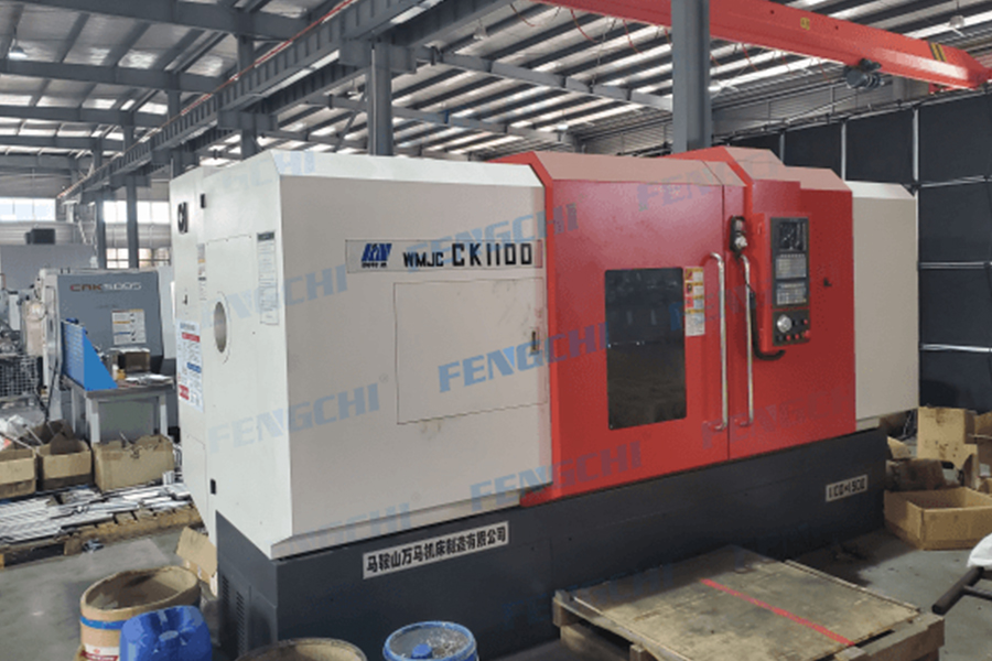 Wyposażenie fabryczne